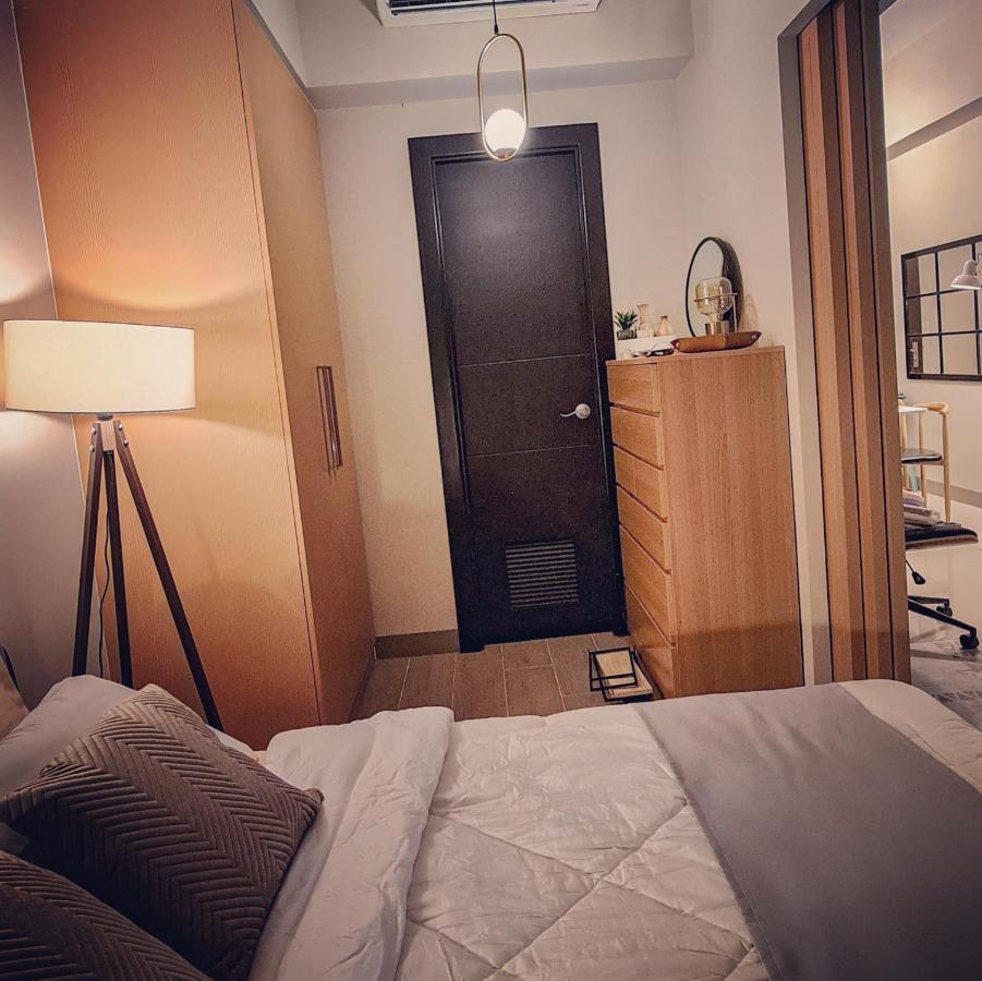 Luxe Bonifacio Global City Taguig Uptown Condo Hotel 1 Bedroom Suite Zewnętrze zdjęcie