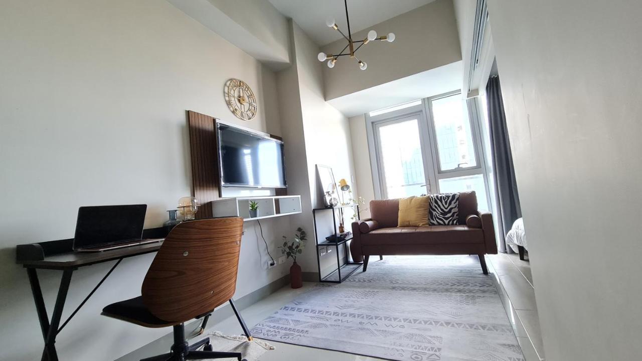 Luxe Bonifacio Global City Taguig Uptown Condo Hotel 1 Bedroom Suite Zewnętrze zdjęcie