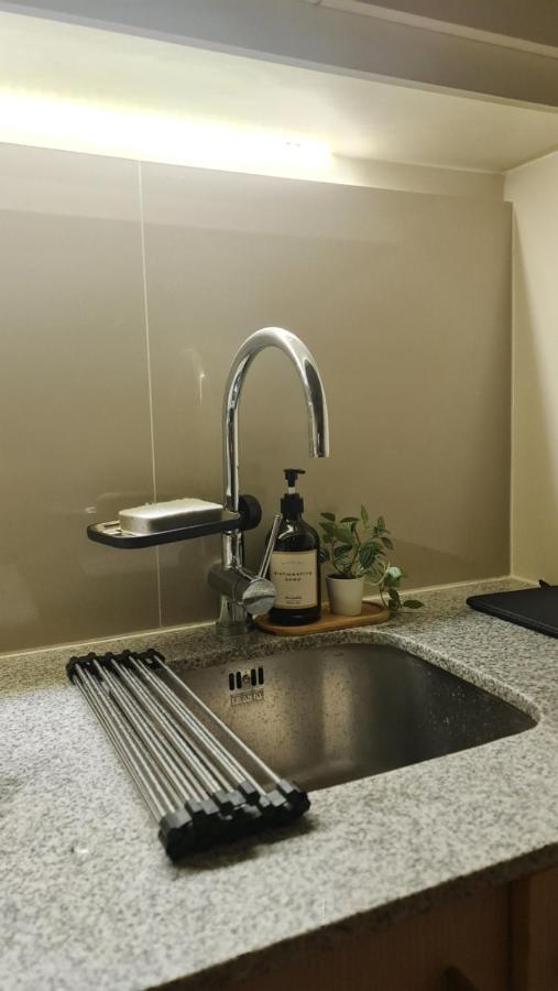 Luxe Bonifacio Global City Taguig Uptown Condo Hotel 1 Bedroom Suite Zewnętrze zdjęcie