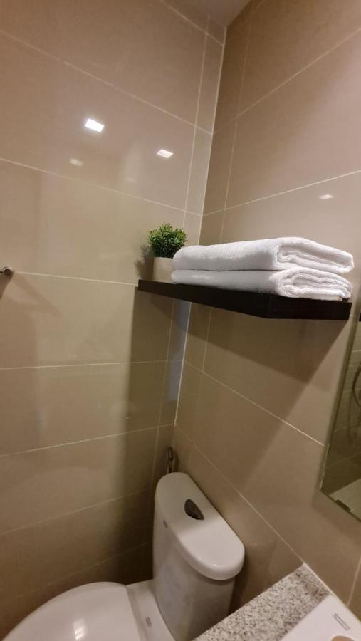 Luxe Bonifacio Global City Taguig Uptown Condo Hotel 1 Bedroom Suite Zewnętrze zdjęcie